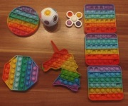  ANTYSTRESOWE ZABAWKI SENSORYCZNE SPINER  POP IT GNIOTEK KULA 8szt Gratis 