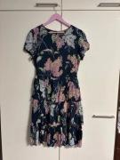 Sukienka letnia z wiskozy Oasis w kwiaty 12 S M 38 w kwiaty falbany Long 