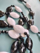 Naszyjnik korale czarne białe cruella