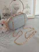 Torebka wieczorowa -  Srebrny Kuferek z kokardką 