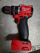 Wkrętarka Milwaukee z funkcją udaru na baterie M18