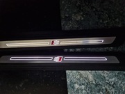 Listwa progowa S-Line Audi Q5 80A strona Lewa 80A947417C Prawa 80A947418C 