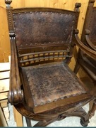 Stare siedziska Skóra Tloczona