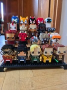 Stojak który pomieści do 20 figurek LEGO BRICK HEADZ