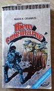 Hieny cmentarne - Marek Oramus