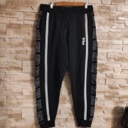Spodnie dresowe Fila XL 