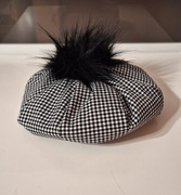 Beret damski z pomponem Rabionek