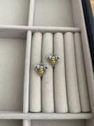 Kolczyki srebrne pszczółki 925 na zatrzask