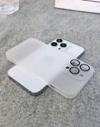 Matowy case na iPhone 13 pro 