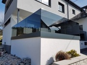 Balustrada szklana grafitowa w listwie LARA TIOMO