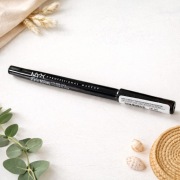 Wodoodporna kredka do oczu NYX Epic Wear Liner 08 Pitch Black