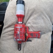 Nitownica do nitów zrywalnych FAR RAC 83 AX z pojemnikiem