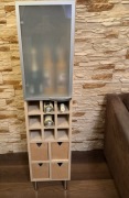 Szafka na wino i alkohole