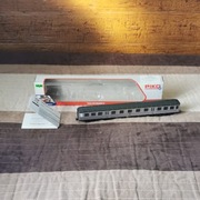 Wagon pasażerski PIKO 57651 model (jak nowy)