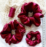 Scrunchie satynowa - gumka do włosów - rozmiar L