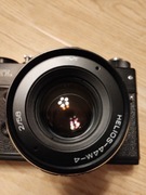 Aparat lustrzany ZENIT TTL z obiektywem Helios 44-M, z dokumentami