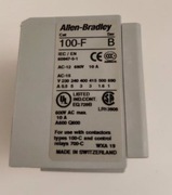 Styk pomocniczy 2NC + 2NO 10 A montaż czołowy