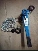 Wyciągarka łańcuchowa 