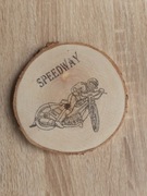 Podkładka pod kubek drewniana. Żużel 