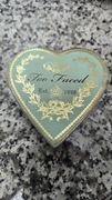Bronzer Too Faced
