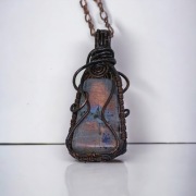 Labradoryt...Przepiękny wisiorek z Labradorytu i Miedzi na łańcuszkiem