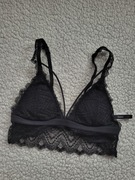 SINSAY roz. S stanik czarny koronkowy