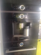 Ekspres ciśnieniowy do zabudowy Bosh seria 8