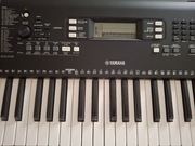 Keyboard YAMAHA PSR E363