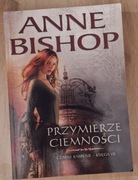 Przymierze ciemności Anne Bishop