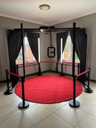 OBRACAJ CHWILĘ – Fotobudka 360 Overhead