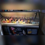 Witryna do lodów gałkowych, dystrybutor ISA