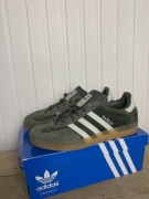 Uzywane buty adidas gazelle indoor khaki org rzadkie 38 2/3