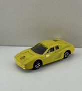 samochod zabawkowy model auta FERRARI TESTAROSSA MAJORETTE nr n211 ech 1/60