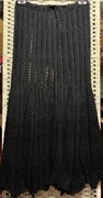 124. Spódnica ręcznie zrobiona szydełkiem ,gruba bawełniana koronka.