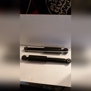 amortyzatory tylne opel zafira a