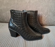 Buty V by Very r. 38