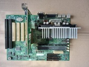 Retro płyta główna z procesorem Intel Pentium III