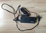 Zasilacz do laptopa MODECOM 90W, gniazdo zasilania i wtyczka od zasilacza