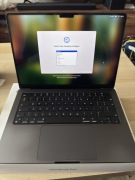 MacBook Pro 14’ M3 PRO 18gb RAM 512gb SSD