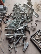 Uchwyt kabla żn różne 