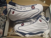 Buty JORDAN PRO STRONG (GS)