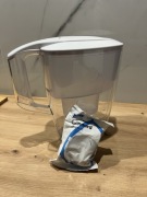 Dzbanek Filtrujący Dafi Biały - 2.4L + Filtr Dafi Standard Unimax