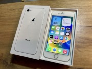 Apple Iphone 8 256 GB kondycja baterii 100%