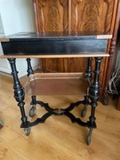 Stolik-barek na kółkach 