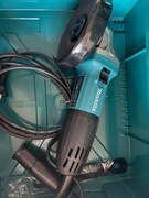 SZLIFIERKA KĄTOWA MAKITA