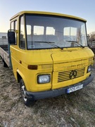 Mercedes  407 - 1975