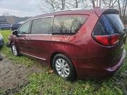 Chrysler pacyfica  Felgi 17 cali oponami