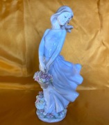 Figurka porcelanowa: „Pocałunek Wiatru” Pavone. Kolekcjonerska, piękna