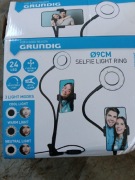 Lampa do Selfi i uchwyt na telefon Grundig,(96P,mag
