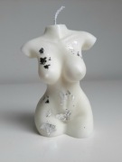 Świeca sojowa body kobieta 